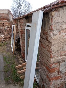 Plastová okna s dvojsklem - 12