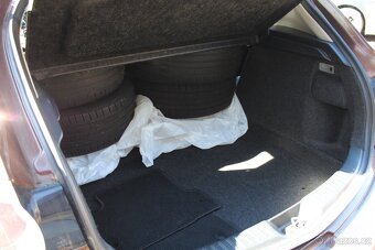 Mazda 3 - 12