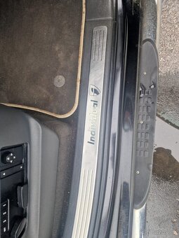 VW Touareg 3,0 TDi 165kW 24v V6 Individuál max možná výbava - 12
