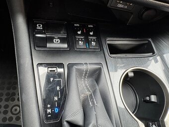 Lexus RX 300, 2,0 4×4 LIMITED EDITION I.majitel CZ - 12