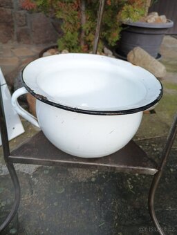 Retro mycí stolek na chalupu - 12