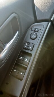 Honda Civic 1,4 i-vtec - 12