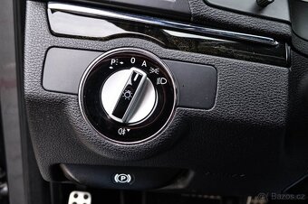 Mercedes Benz E 350 CGI coupe - 12