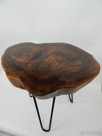 Odkládací stolek z ořechového masivu s epoxidovou pryskyřicí - 12