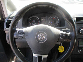 VW TOURAN 1,4TGi 110KW CNG bez koroze 05/2011 - 12