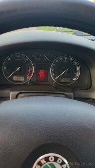 Superb L&K 2,5 TDI nová STK - 12