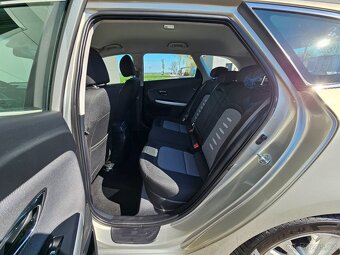 Kia Ceed 1.4 CVVT 73 kW - 12