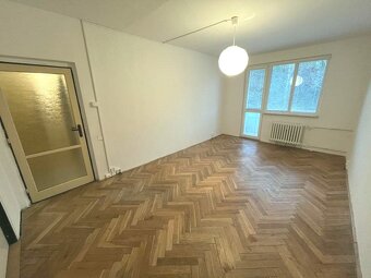 byt2+1 s balkonem - 12