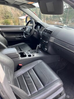 VW Touareg R-LINE 3.0tdi 176 kw 2009 - 12