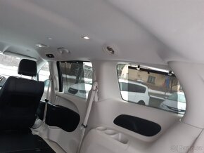 Chrysler Pacifica 3,6L V6 Touring L, 7 míst. kůže, kamera - 12