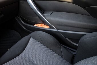 Peugeot 308 CC 1.6e THP 150k - Sport - 12