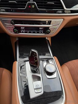 BMW 7 750i XDrive, DPH, ČR, 2016, 182tkm - 12