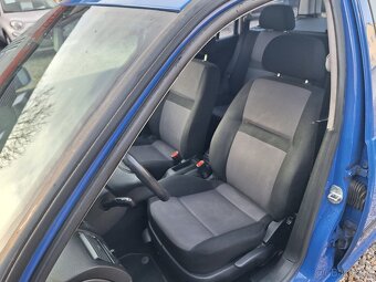 Volkswagen Golf IV 1.6i 77KW Kombi, Klima - 12