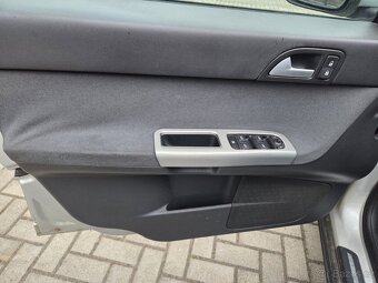 Volvo V50, 1.6D 80kW KLIMA - 12