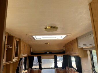 Karavan Lunar 462 Solar Eclipse - 12