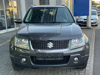 Suzuki Grand Vitara 2.4i Comfort benzín 124kw - 12