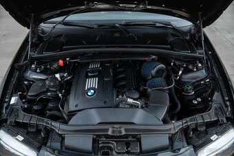 BMW 135i E82 Coupe, N54 3.0 Twinturbo, 6st. manuál - 12
