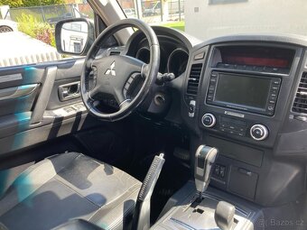 Mitsubishi Pajero 3,2 DID 2009 140 kW - 12