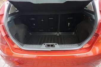 Ford Fiesta - 12
