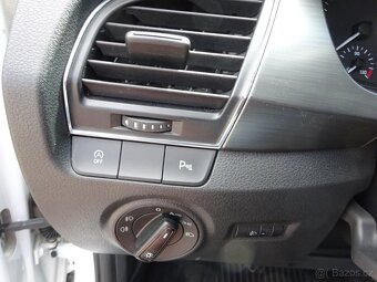 Škoda Fabia 1.2 TSI r.v.2015 (81 kw) 1.Maj.serv.kníž.ČR - 12