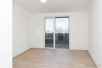 Pronájem bytu 4+KK (114m²) s předzahrádkou v novostavbě na u - 12