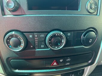 Volkswagen Crafter 2.0 TDI 100 kw - REZERVACE - 12