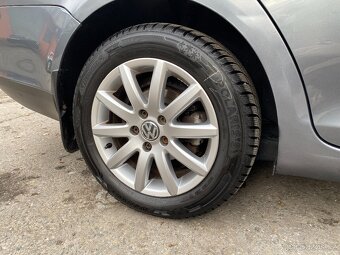 Volkswagen Jetta 1.6 FSi 85 kW, 2007, ČR, 2.maj 181000 km - 12