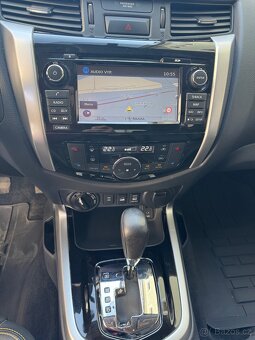 Nissan Navara 2,3 DCi 140kW,AT,1.maj., DPH, 2xkola - 12