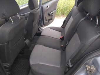 OPEL ASTRA COMBI - 12
