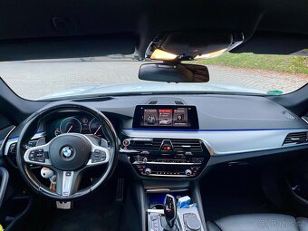 BMW 530d xDrive M-Sport Paket | 06/2019 | 265k | TOP STAV - 12