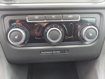 VW GOLF 1,2 TSI 77KW - 12