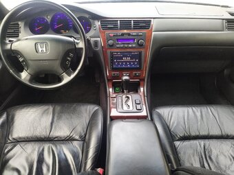 Honda Legend 3.5 V6 KA9 facelift 153 KW, 235 000 KM. LPG - 12