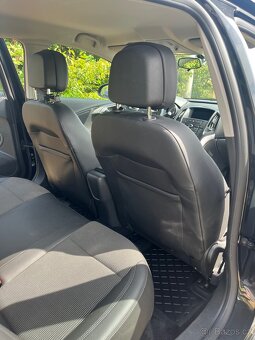 Opel Astra - 12