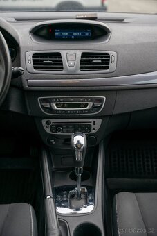 Renault Mégane TCe 130 Limited EDC Automat - 12