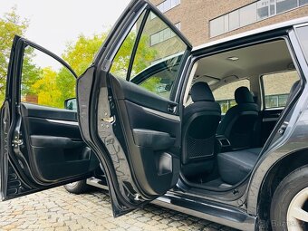 Subaru Legacy 2.0i 110KW AUTOMAT VÝHŘEV SENZORY - 12