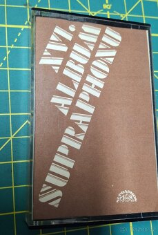 Originální MC kazety - 12