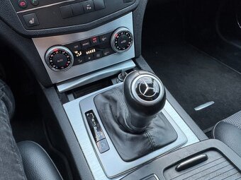 Mercedes-Benz C-Classe C320 CDI 4Matic AVANTGARDE - 12