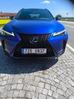 Lexus UX 250H  PRODANO - 12