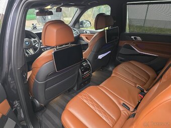 BMW X7 3.0d INDIVIDUAL UVEDENÁ CENA BEZ DPH - 12