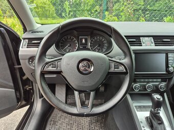 Škoda Octavia 3 Kombi 2.0 TDI DSG Elegance - 12