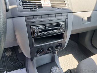 Škoda Fabia, 1.4 MPI, tažné - 12