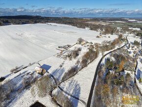 Rozsáhlý pozemek v Horní řasnici s dobrou dostupností - 12