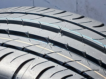 Nová orig alu kola Škoda Superb Pegasus, Dunlop 235/45/18 - 12