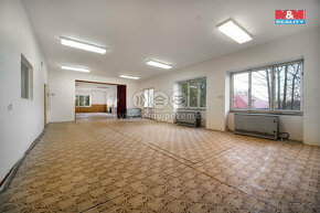 Prodej rodinného domu, 887 m², Kladky - 12