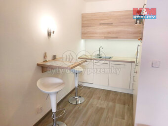 Pronájem bytu 2+kk, 40 m², Kralupy nad Vltavou, ul. Lobeč - 12