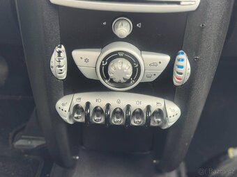 Mini Cooper Clubman - 12