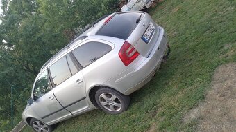 Škoda Octavia 2 4x4 combi - 12
