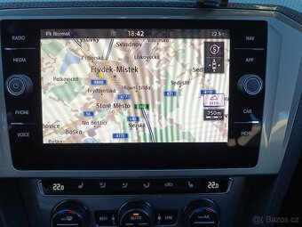 Volkswagen Passat Alltrack 2.0 TFSI - 12