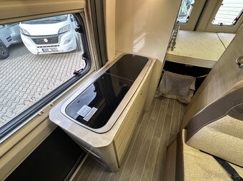 Forster 599 HB Zvedací střecha 2025 - 12