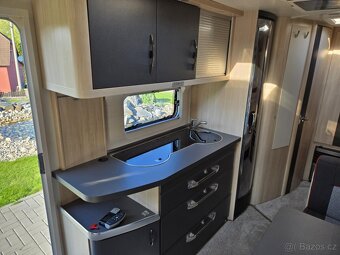 Prodám karavan hobby de luxe edition 545 KMF - 12